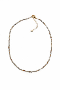 Бусы из микса полудрагоценных вставок (бижутерия)