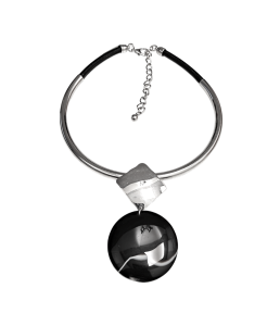 Колье с агатом и кожей (бижутерия)